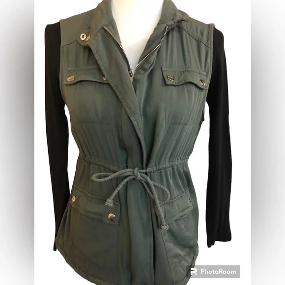 Army Green Olive Utility Vest by entro - Picture 5 of 9